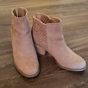 Steve Madden Suede Nude Booties